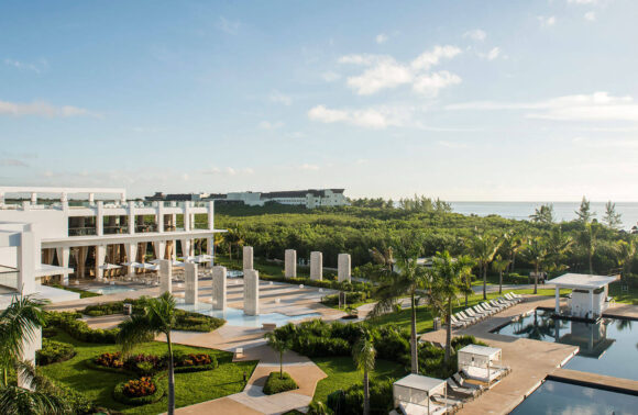 Platinum Yucatan Princess All Suites Resort & Spa Platinum Yucatan Princess All Suites Resort & Spa