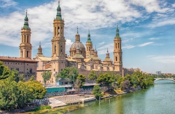 Barcelona con Suiza & Paris- Abril