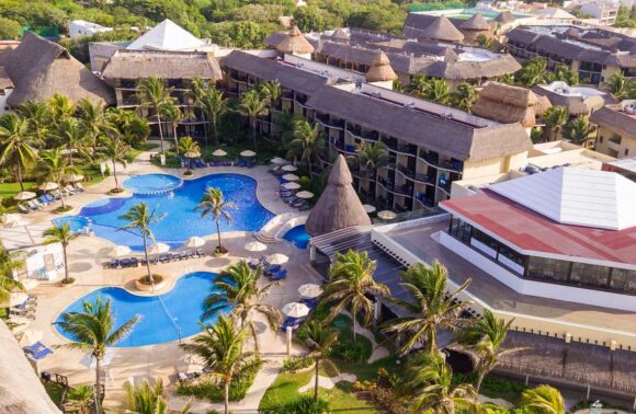 Catalonia Yucatan Beach