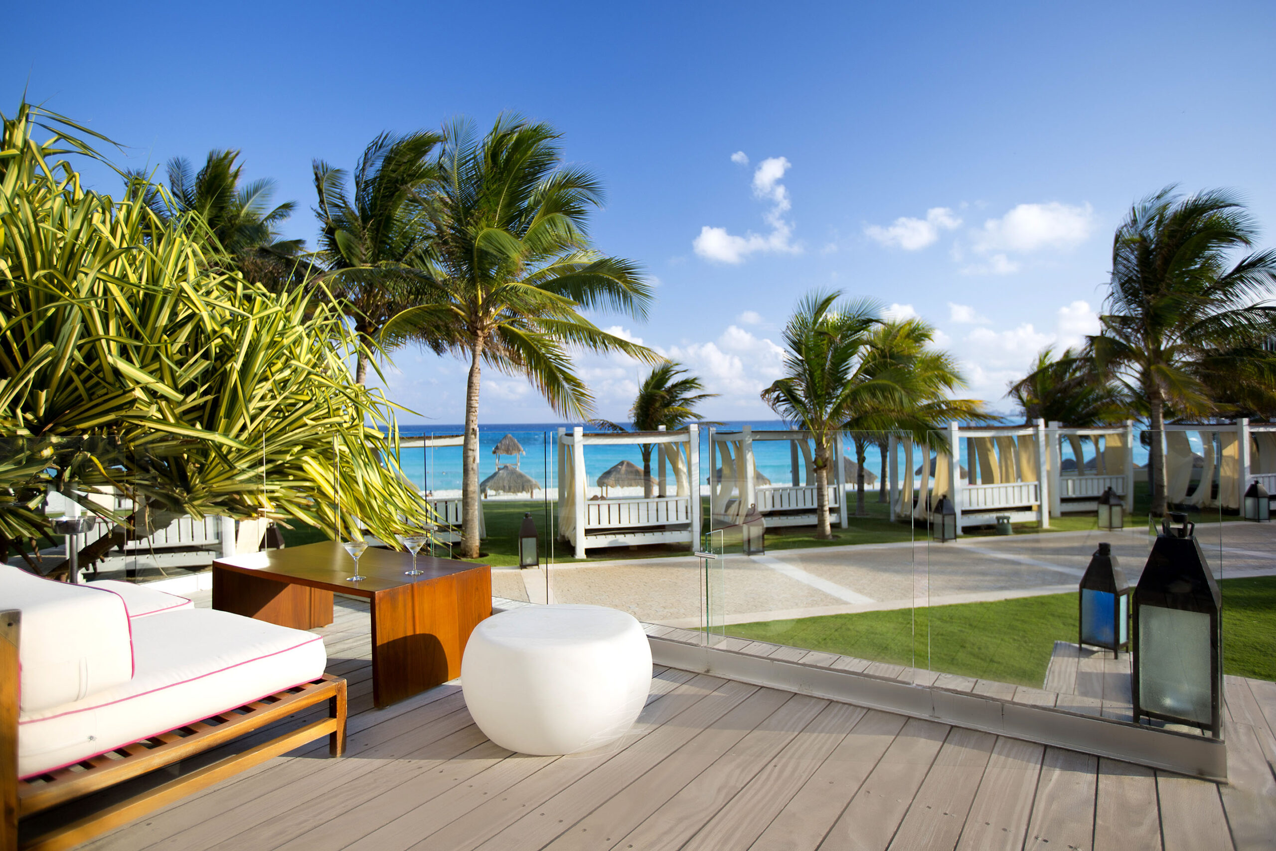 Krystal Grand Cancun