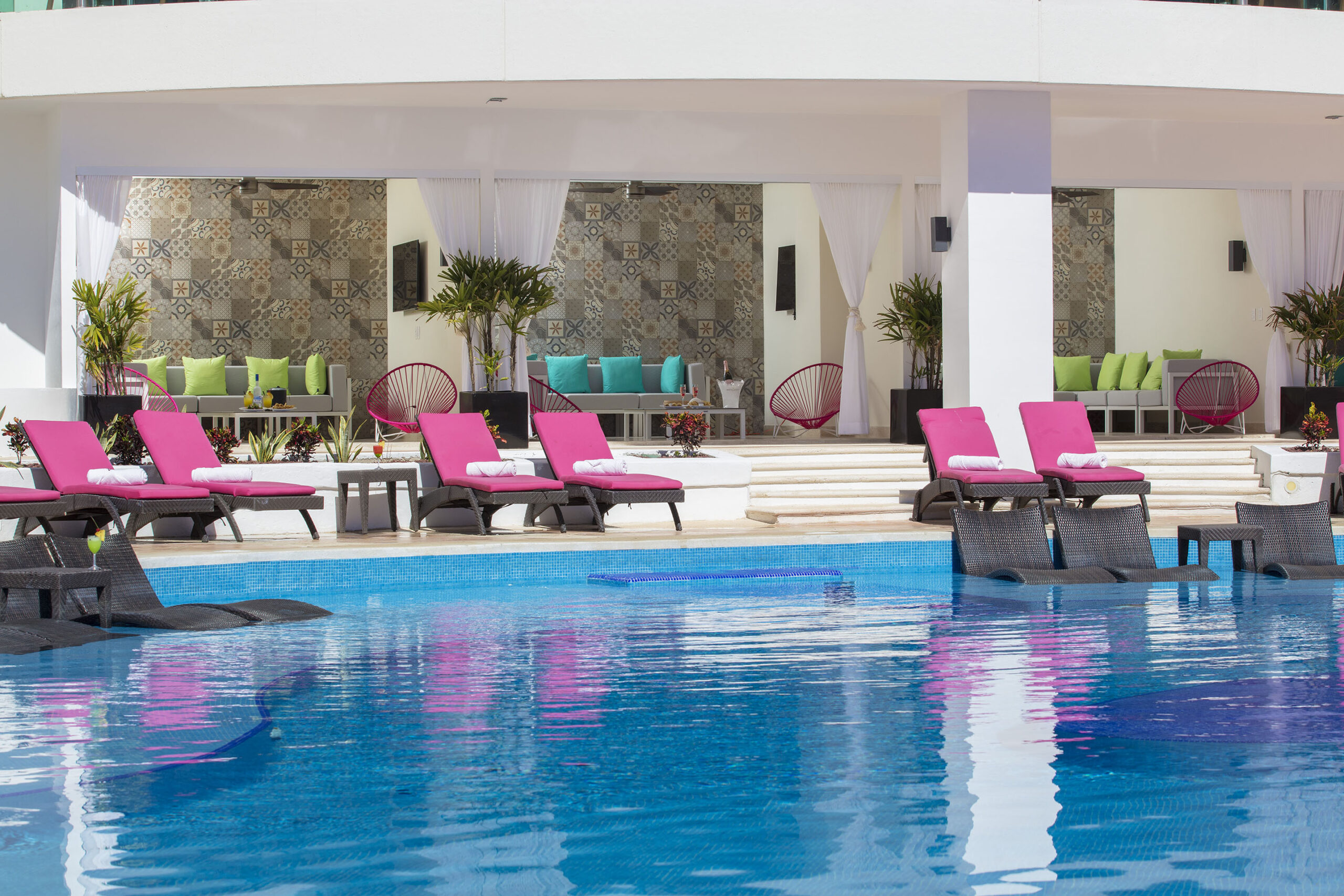 Krystal Grand Cancun