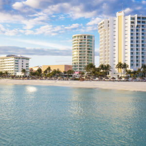 Krystal Grand Cancun