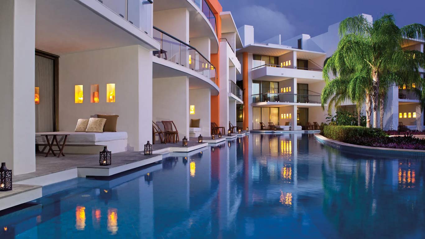 Secrets Aura Cozumel