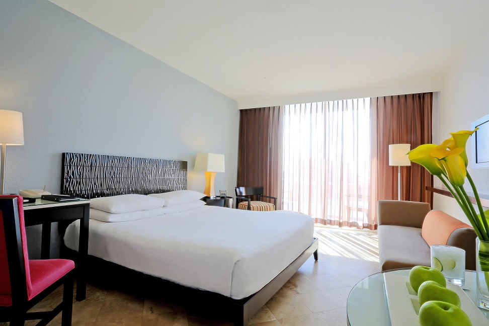 Krystal Grand Cancun