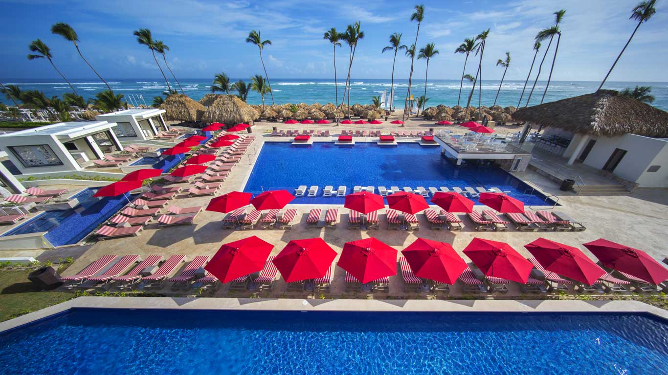 Hotel Royalton Bávaro Resort & Casino en Punta Cana con vista a la piscina