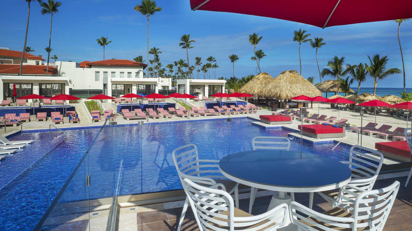 Hotel Royalton Bávaro Resort & Casino en Punta Cana con vista a la piscina