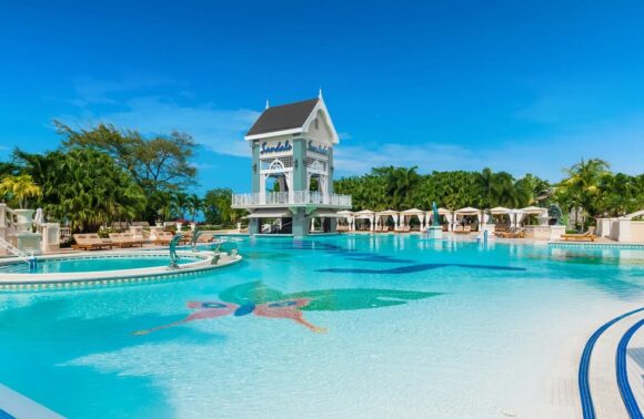Sandals Ochi